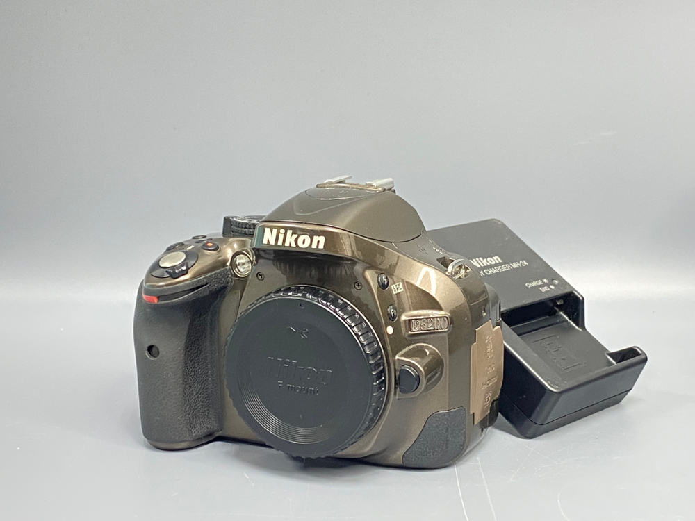 Nikon D5200 112.000 кадров