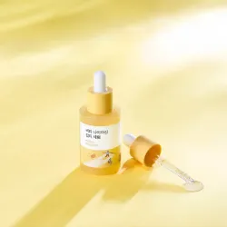 Сыворотка для сияния кожи с ниацинамидом ROUND LAB Vita Niacinamide Dark Spot Serum 30 мл