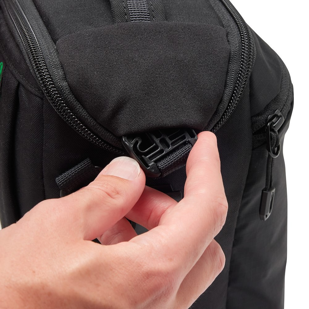 Сумка Lowepro ProTactic TLZ 75 Slim AW III черная для камеры с объективом