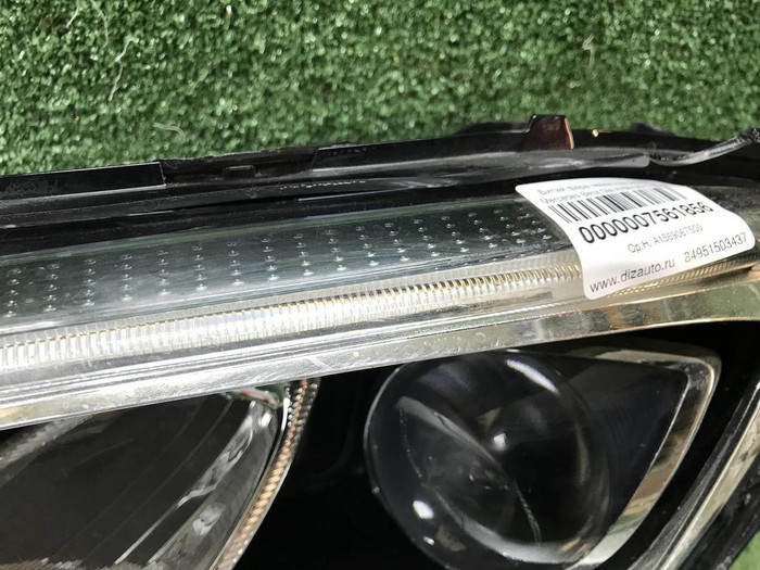 Битая Фара левая Mercedes GLA x156 (2017-2020) LED