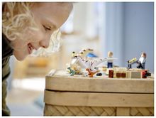 Конструктор LEGO Jurassic World 76945 Атроцираптор: погоня на мотоцикле