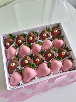 Клубника в шоколаде "Мишки"