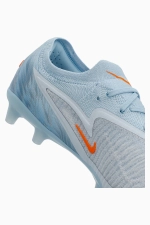 Бутсы Nike Phantom 6 Low Elite AG-Pro - голубой
