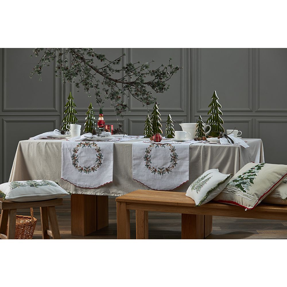 Дорожка на стол Festive wreath из коллекции New Year Essential, 45х150 см