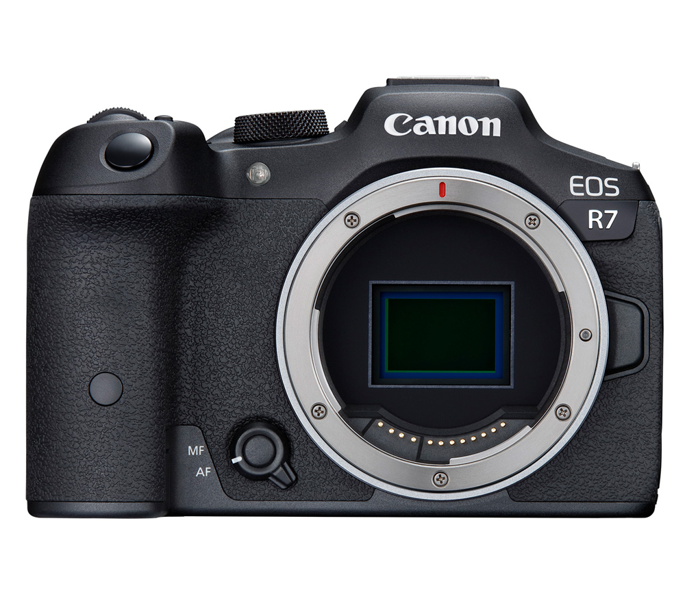 Беззеркальный фотоаппарат Canon EOS R7 Kit RF-S 18-150 IS STM