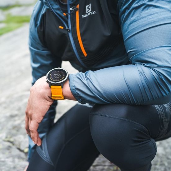 Умные наручные часы SUUNTO SPARTAN SPORT WRIST HR BARO Amber with Belt SS050002000