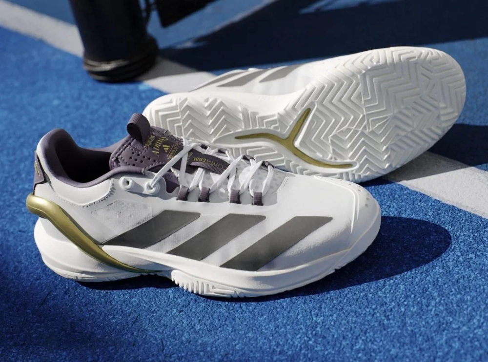Теннисные кроссовки Adidas Adizero Cybersonic 2 M NM - cloud white/core black/aurora plum