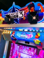 Танцевальный аппарат «Dance Central»