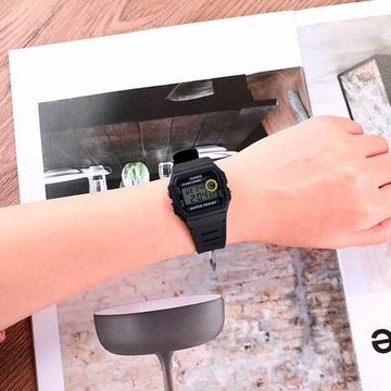Наручные часы Casio F-94WA-8DG