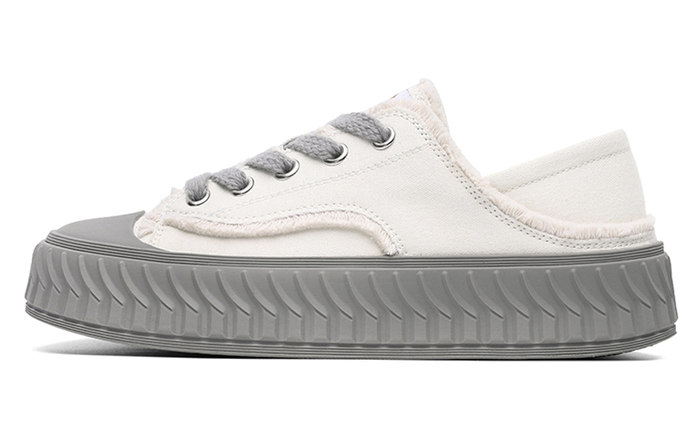 Dickies Low top Canvas Shoes Women"s Greige