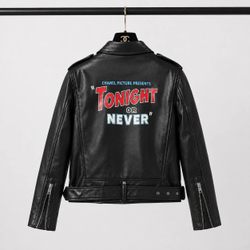 Кожаная куртка Chanel Tonight or Never с принтом на спине — вид сзади