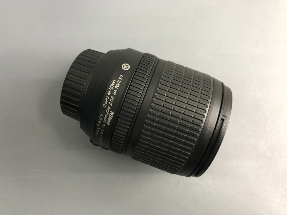 Nikon 18-105mm 3.5-5.6G AF-S ED IF DX VR Nikkor