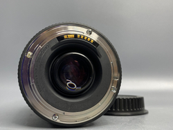 Canon EF 75-300mm f/4-5.6 III