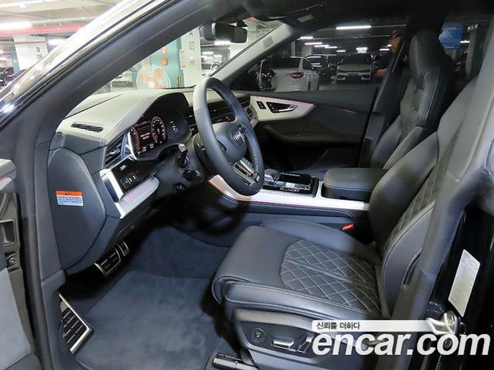Audi Q8 55 TFSI Quattro Premium — 2026