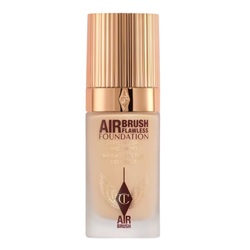 Charlotte Tilbury Airbrush Flawless Foundation Blurring