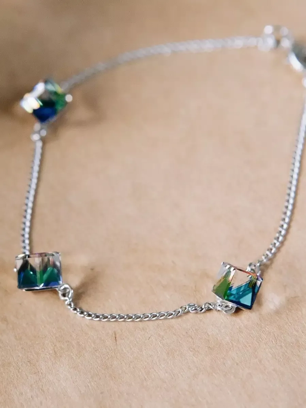 Браслет Миражи с зелеными кристаллами-хамелеонами Swarovski
