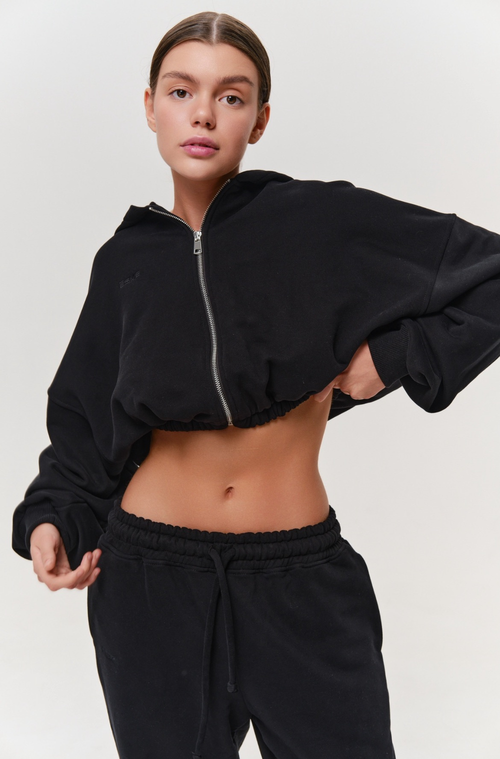 HUDI BLACK ÉSME
