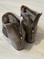 Женские ботильоны-сетка из замши Gold Heels на каблуке, серо-бежевые, размер 35