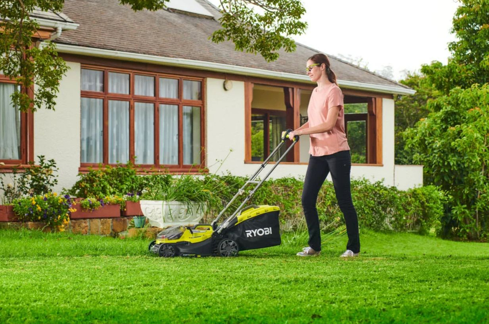 Газонокосилка Ryobi ONE+ RY18LMX37A-0 5133004597