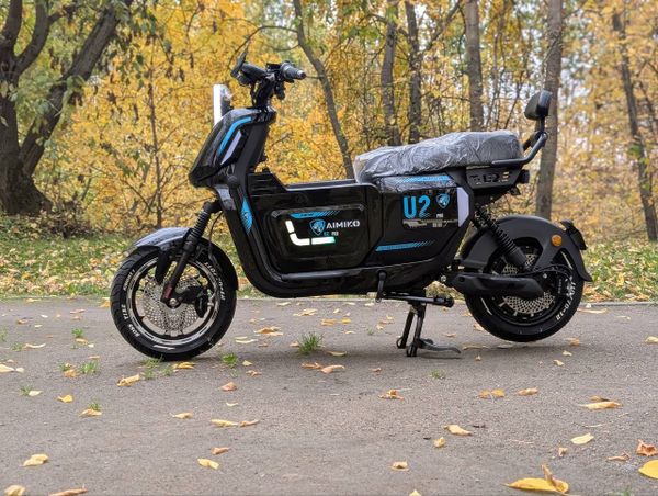 Электроскутер AMIKO U2 PRO 1500W (72V/65Ah) АКБ литий фото №1