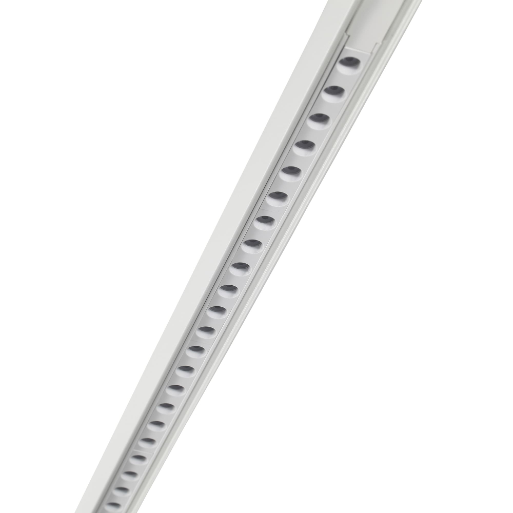 ST1361.546.24 Светильник трековый SKYLINE 48+ LED 1х24W