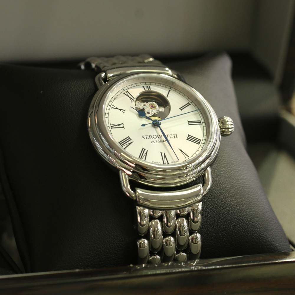 Aerowatch 68900 AA03 M