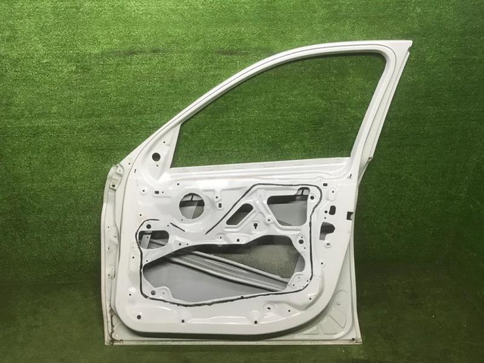 Дверь передняя правая BMW X6 F16 (2014-2020)