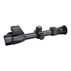 Цифровой прицел ночного видения ATAK ES3T-LRF (50-940) (с дальномером и кольцами Ø30 мм на Picatinny) - вид сбоку в три че...