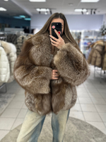 Шуба из кофейной лисы с английским воротником