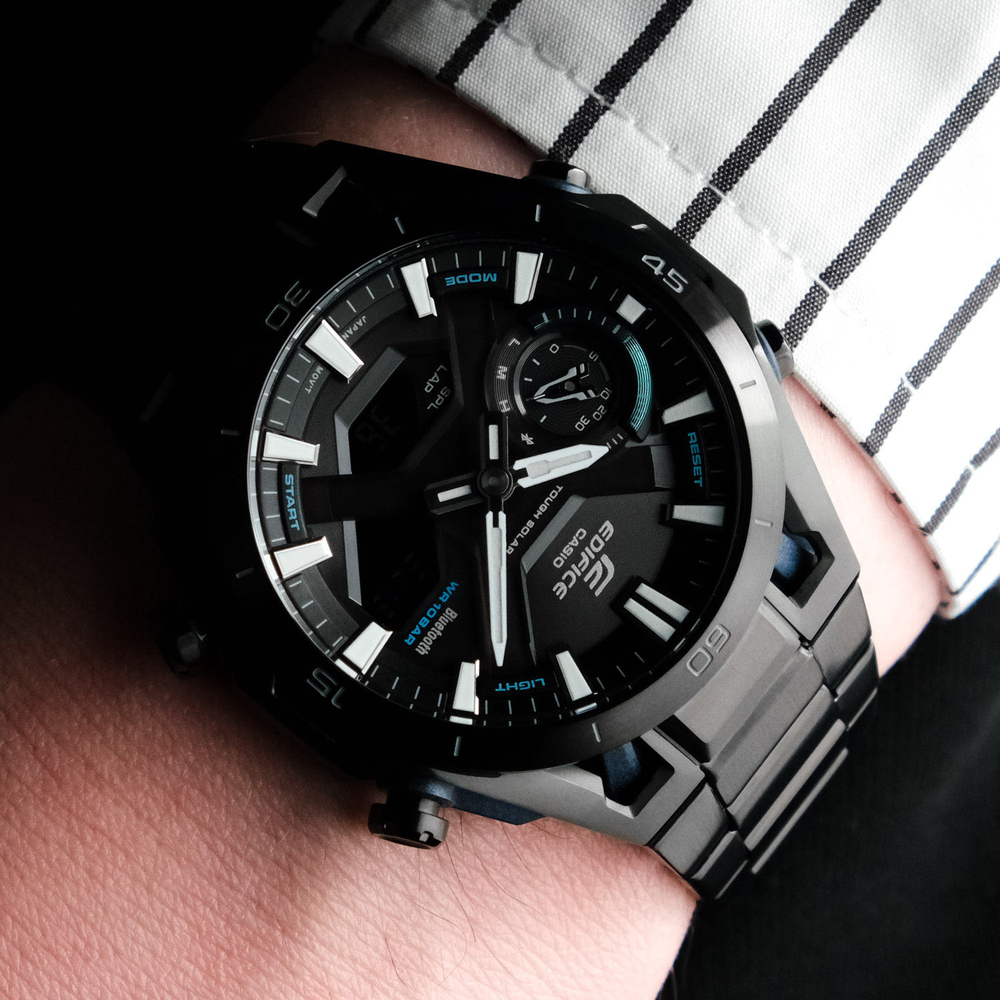Мужские наручные часы Casio Edifice ECB-2300DC-1A