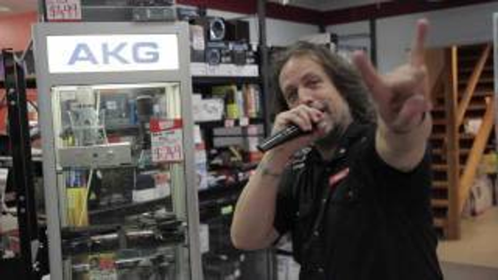 AKG WMS40 Mini Vocal Set Band US45B (661.100) вокальная радиосистема с ручным передатчиком и капсюлем D88