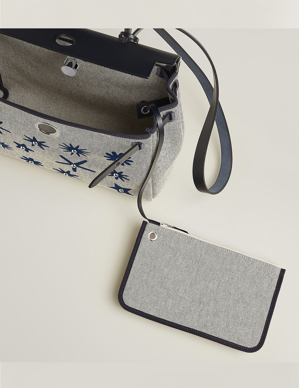 Сумка Hermes Herbag Zip 31 Hobnailed "bleu royal"