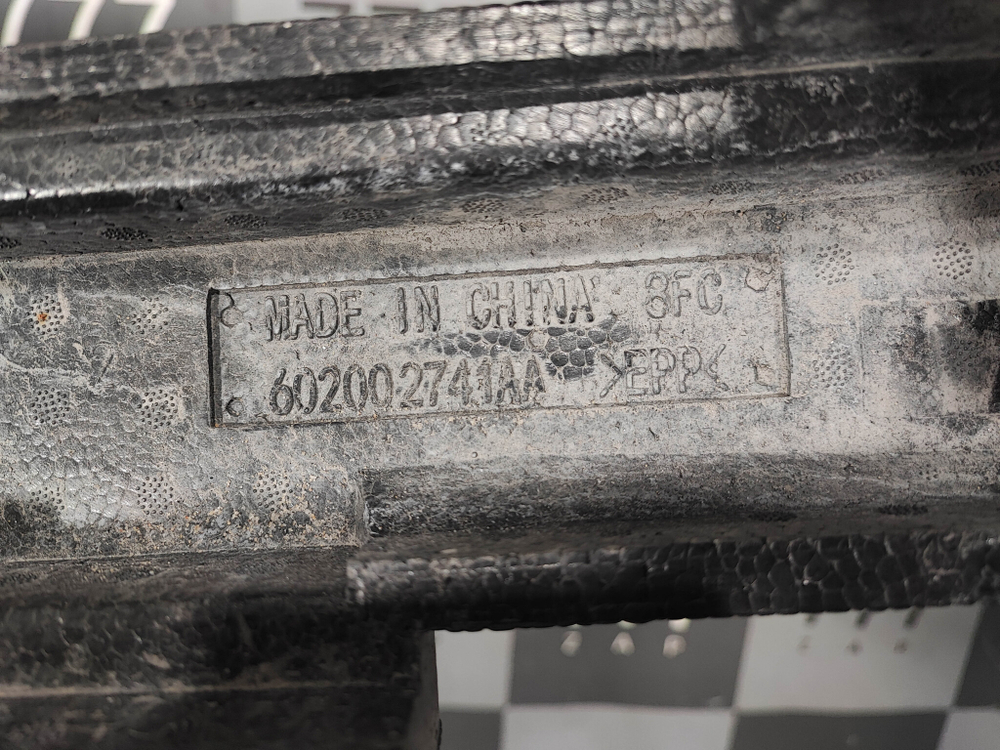Абсорбер переднего бампера Exeed VX 21-нв Б/У Оригинал 602002741AA