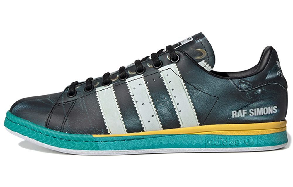 Adidas Originals Raf Simons x Adidas Originals Samba Stan "Trompe L"oeil"