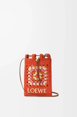 Loewe Сумка-мешок Patch Crochet на шнурке из телячьей кожи и рафии, ярко-оранжевый/розовый
