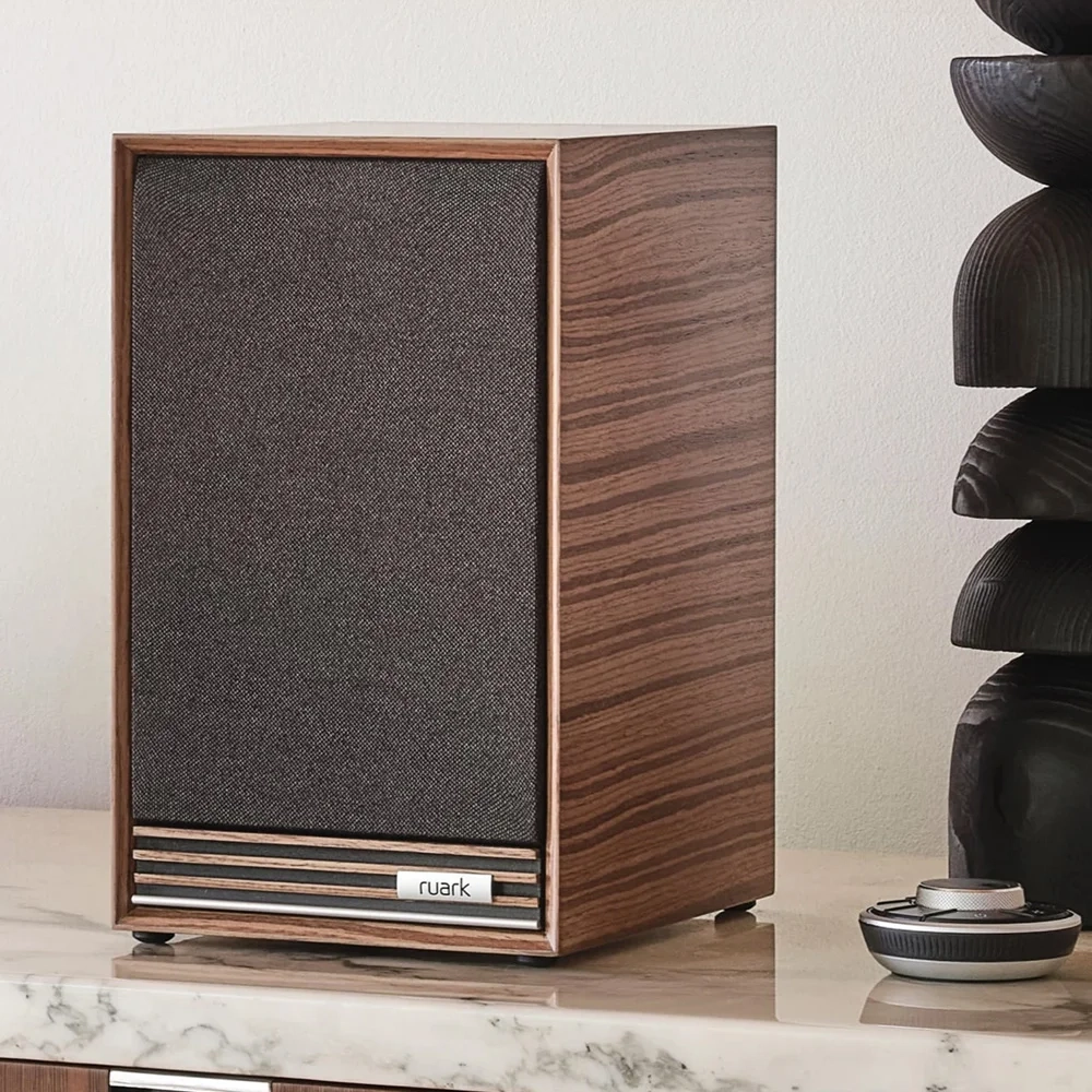 Ruark Sabre-R Fused Walnut пассивная полочная акустическая система (пара)