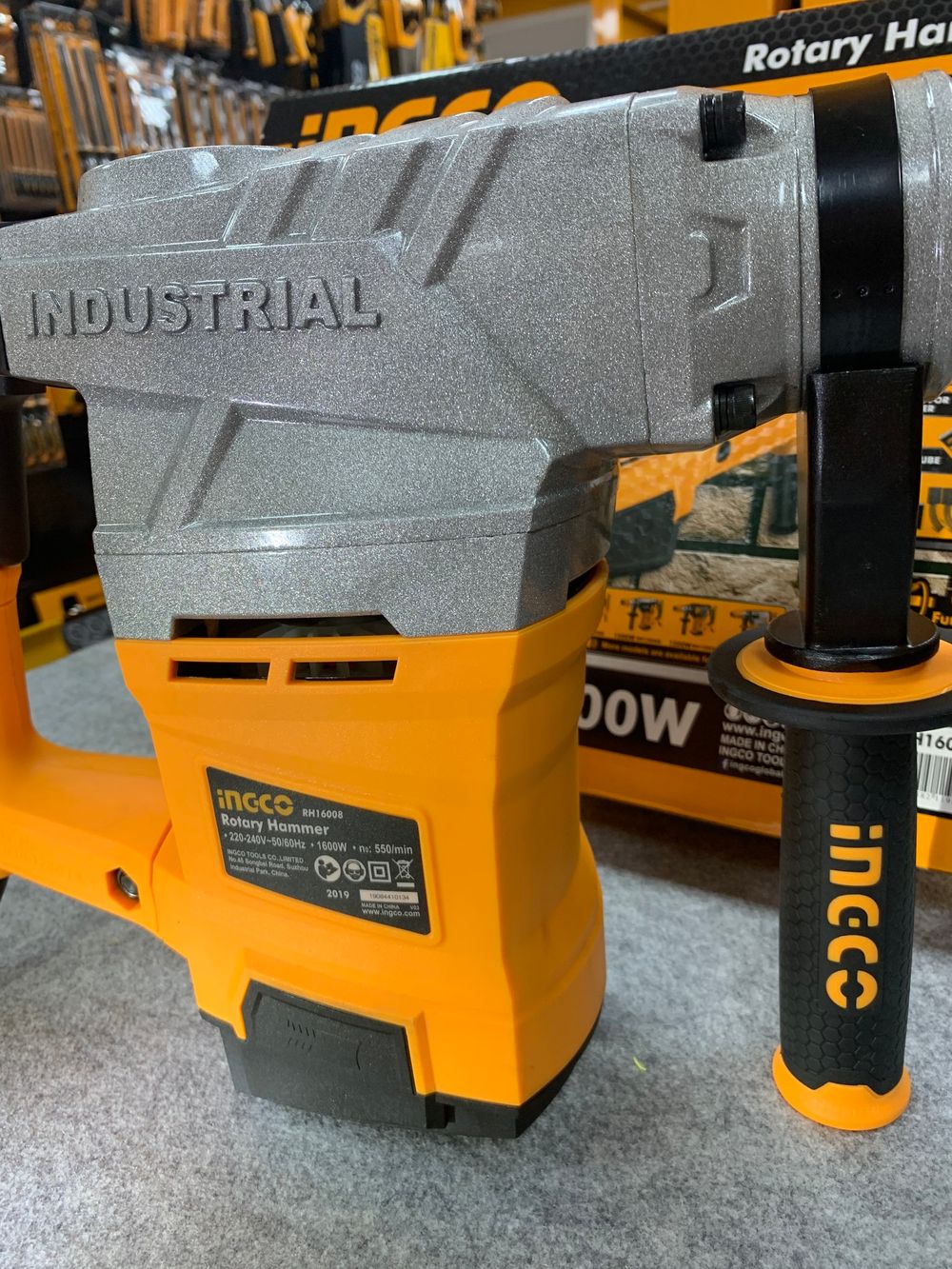 Перфоратор 1600Вт SDS-Max 9Дж INGCO RH16008 INDUSTRIAL