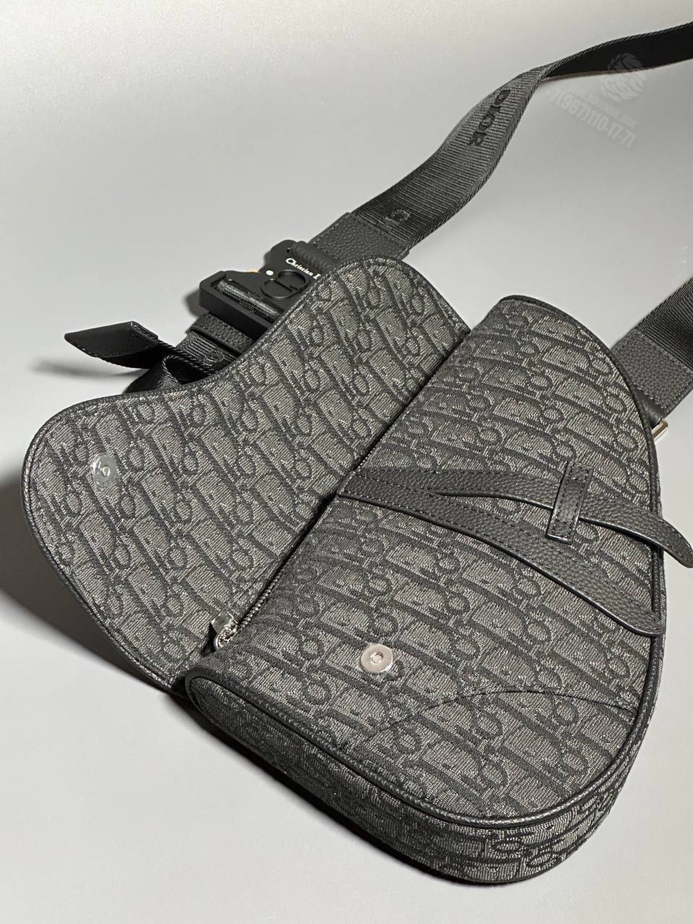Сумка через плечо Christian Dior