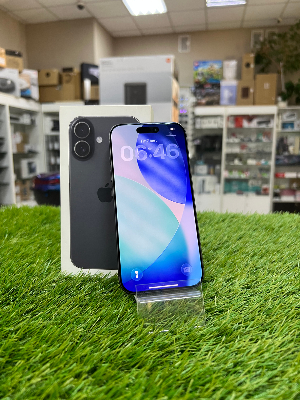 Б/У iPhone 17 256Gb Black