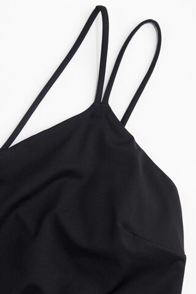 Слитный купальник на одно плечо с вырезом - H&M