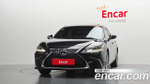 Lexus ES300h — 2023