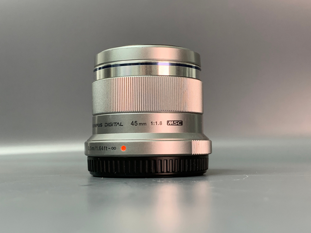 Olympus 45mm 1.8 Micro 4/3