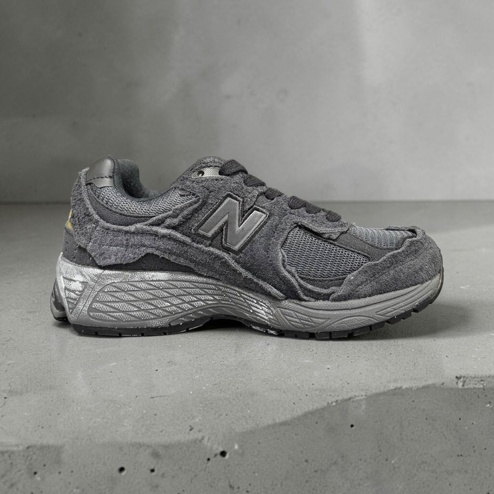 New Balance 2002R • Total Gray