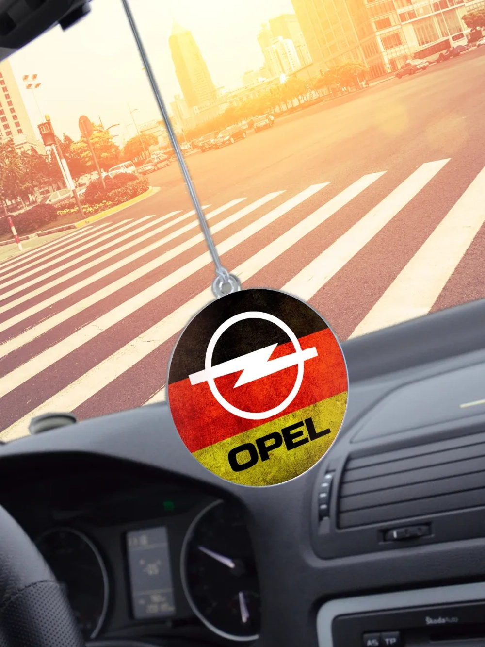 Подвеска в машину - Opel