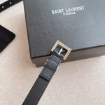 Женский ремень Saint Laurent — чёрный с зауженным концом и серебристой пряжкой YSL — фото 3