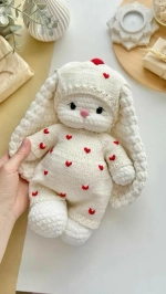 Пряжа Plush, 100г, 69м, 100%полиэстер (цена за 1 шт)