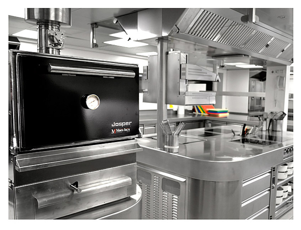 Печь на твердом топливе Josper HJX 25-M
