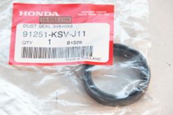 91251-KSV-J11. DUST SEAL, 34X46X8