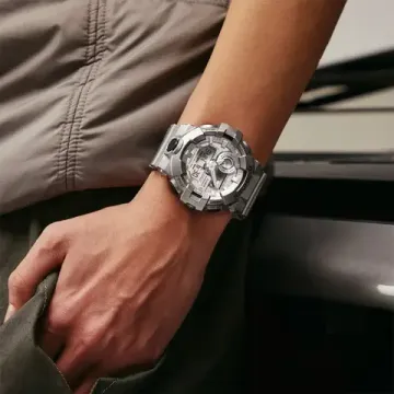 Наручные часы Casio G-Shock GA-700FF-8ADR