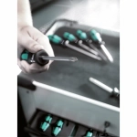 Шлицевая отвертка Kraftform Plus SL 4х90 мм WERA 05007671001